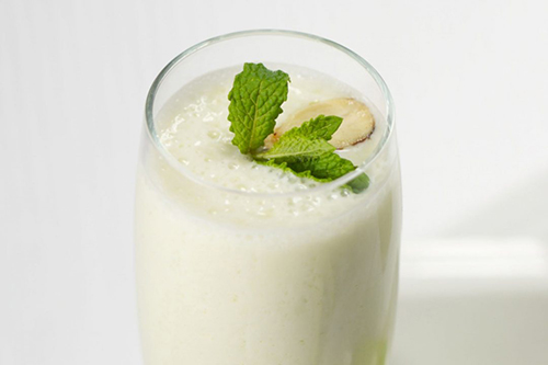 Midwest Dairy Association Apple Yogurt Smoothie recipe